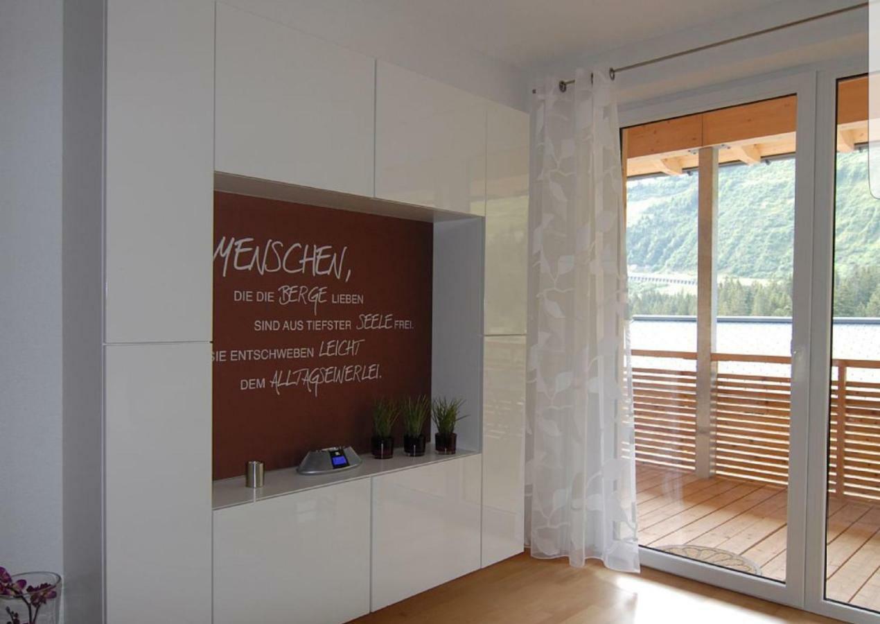 Appartement Annabelle Top 13 Damuels Bagian luar foto
